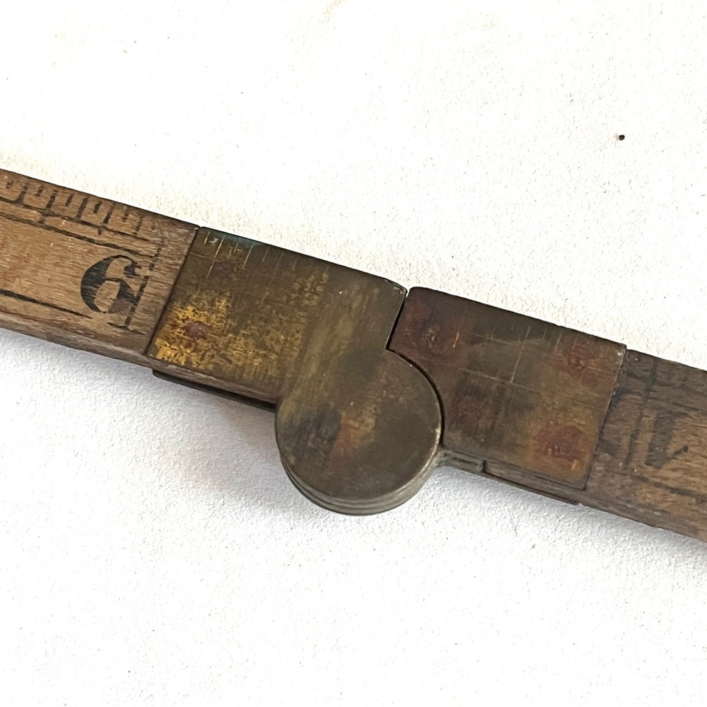 Antique Wooden Folding Ruler With Brass hardware. - Picture 5 of 7